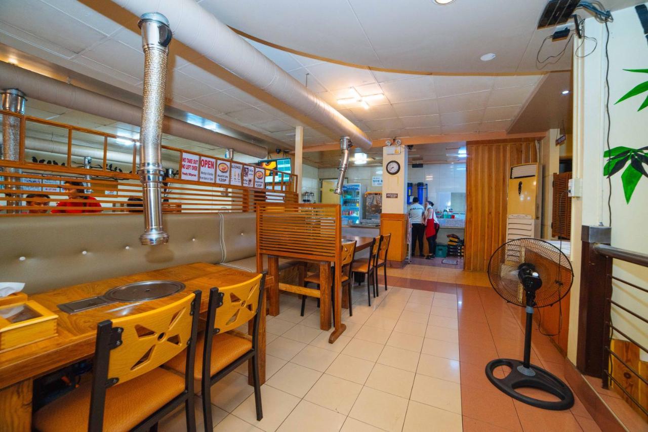 Reddoorz @ Fields Avenue Angeles City Exterior photo