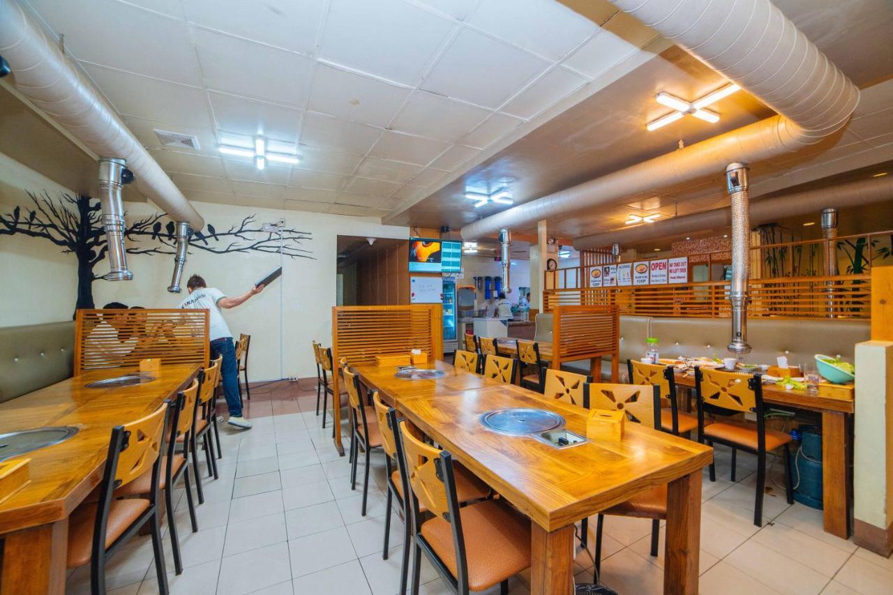 Reddoorz @ Fields Avenue Angeles City Exterior photo