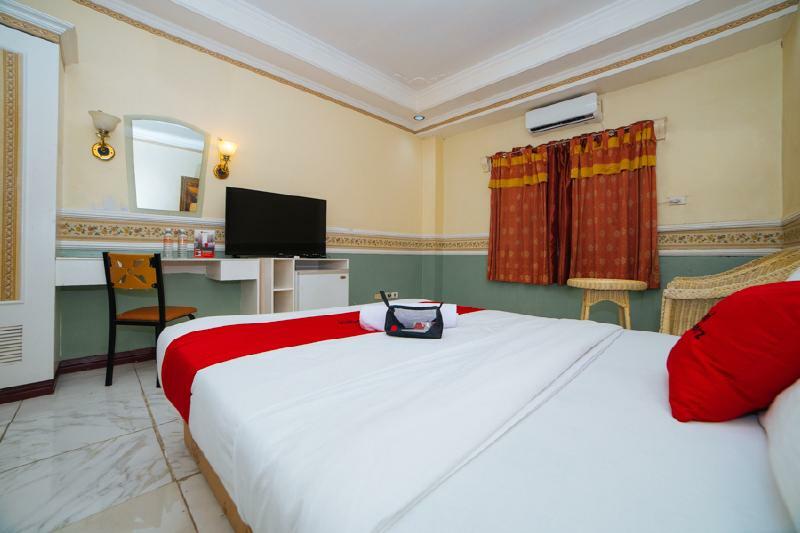 Reddoorz @ Fields Avenue Angeles City Exterior photo